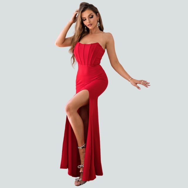 Ruby - Trägerloses Korsett-Maxikleid mit hohem Schlitz