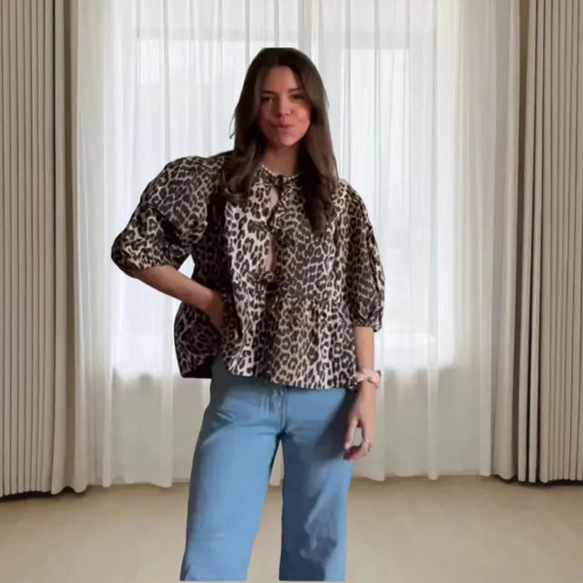 Fiona - Trendige Bluse mit Leopardenmuster und Puffärmeln