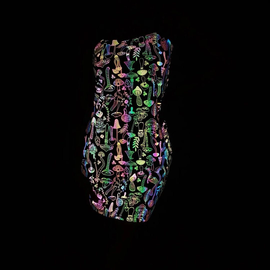 Zara - Leuchtendes Partykleid mit Glow-in-the-Dark-Effekt