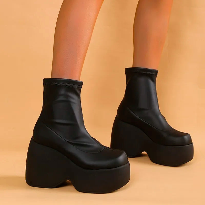 Diana - Gothic Chunky Platform Stiefeletten mit Reißverschluss