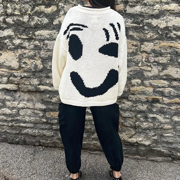 Mila - Übergroßer Smiley Strickpullover