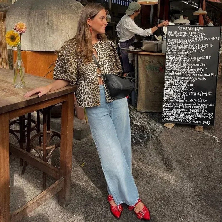 Fiona - Trendige Bluse mit Leopardenmuster und Puffärmeln