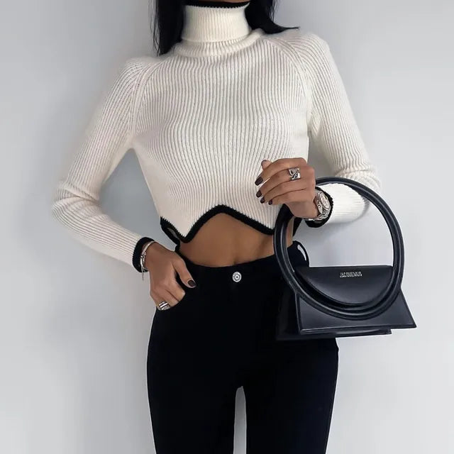 Alexandra - Geripptes Rollkragen-Crop-Top